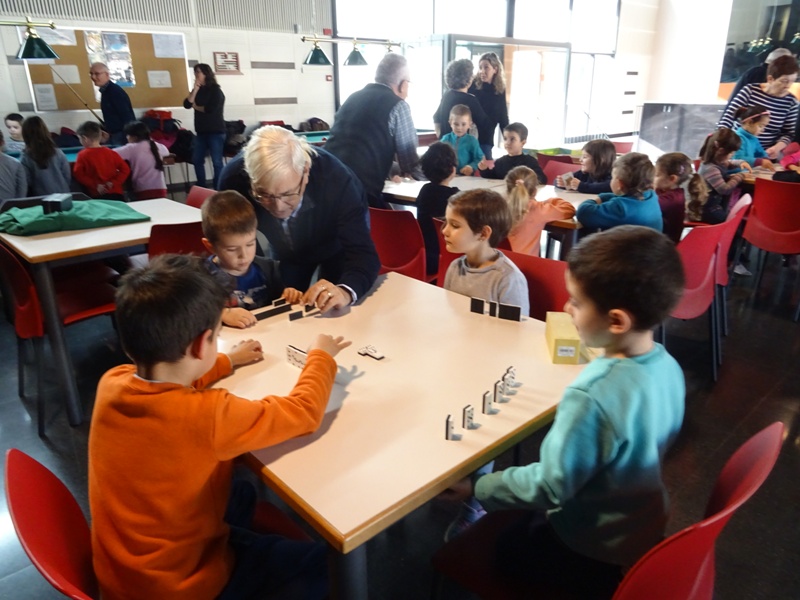 AL CASAL DE LA GENT GRAN